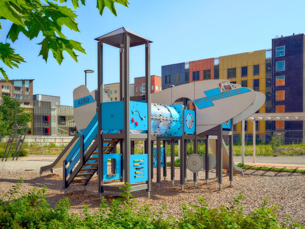 The photo shows the playground at VAV’s rental flats in Veromies, at Perintökuja 9